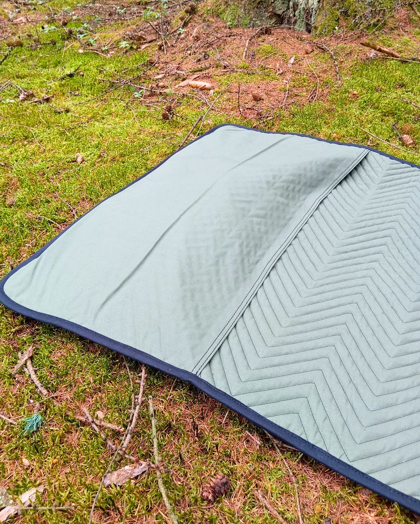 Canvas-Schafwollmatte mit Zickzackmuster (Bedroll) "FREYA" - Made in Germany