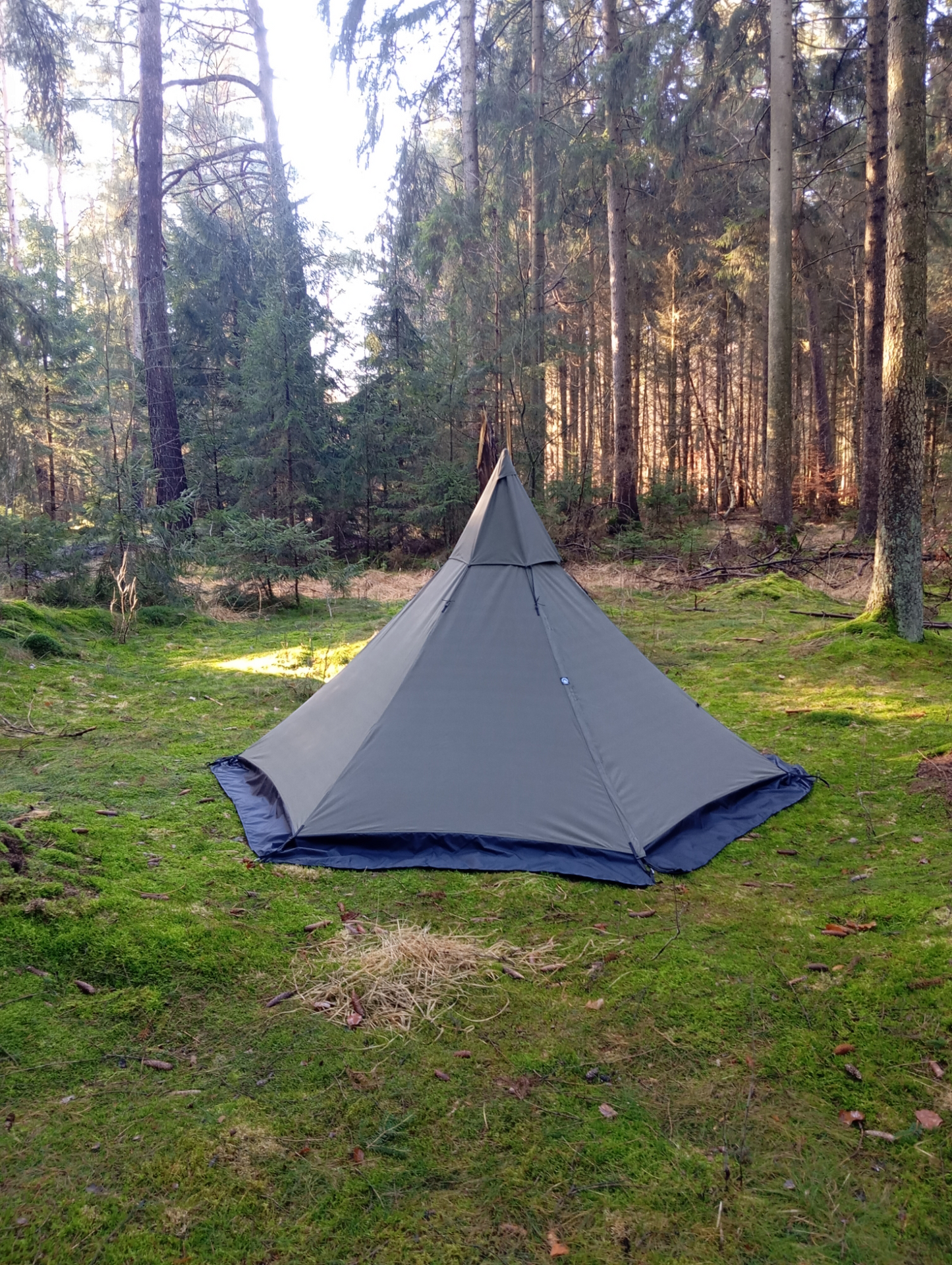 Nordic Wolf Canvas Tent 2P "RAIDO" - Olive Green
