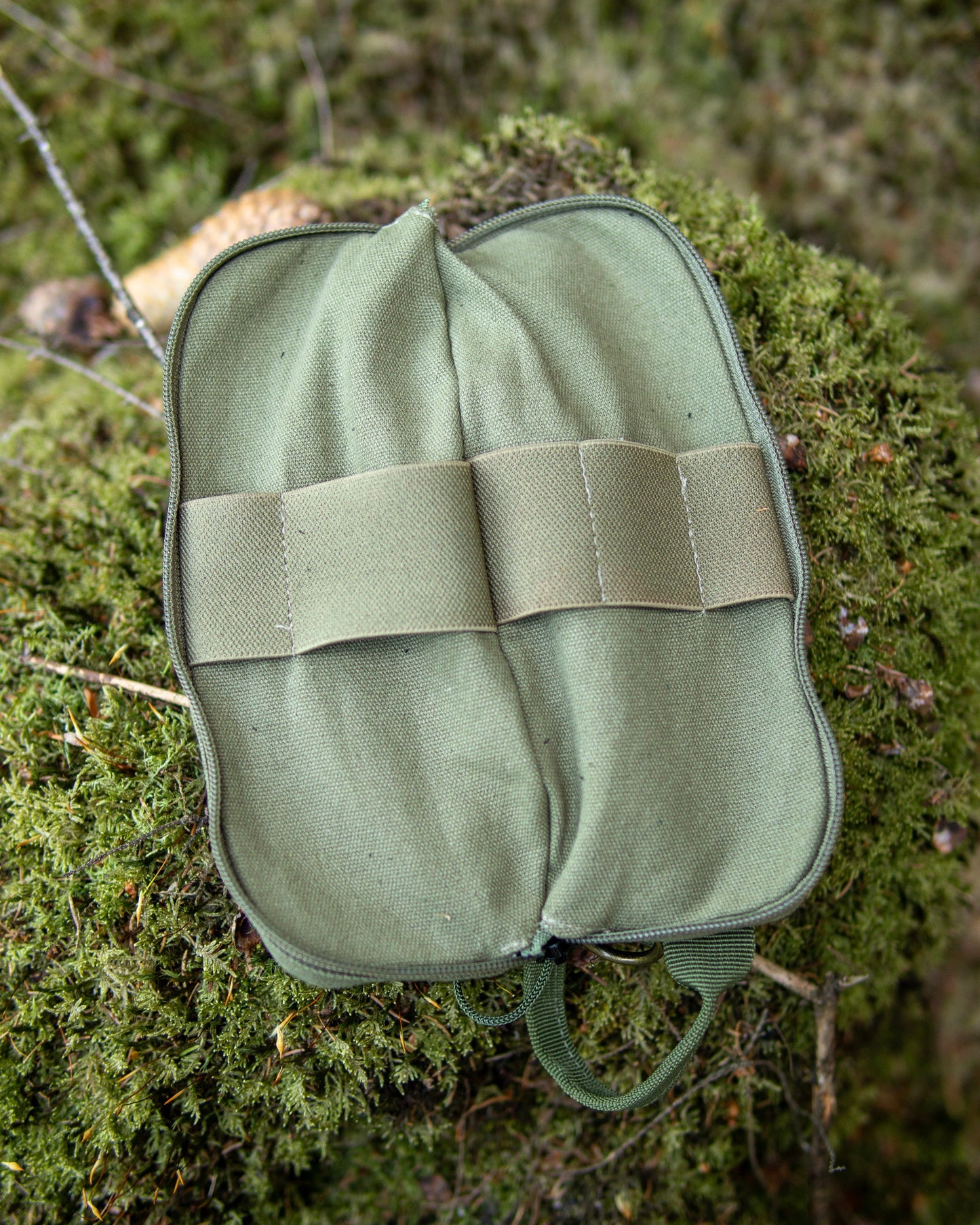 Bolsa organizadora de lona verde oliva con cremallera YKK