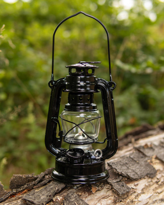 Mini kerosene lamp including wick - black