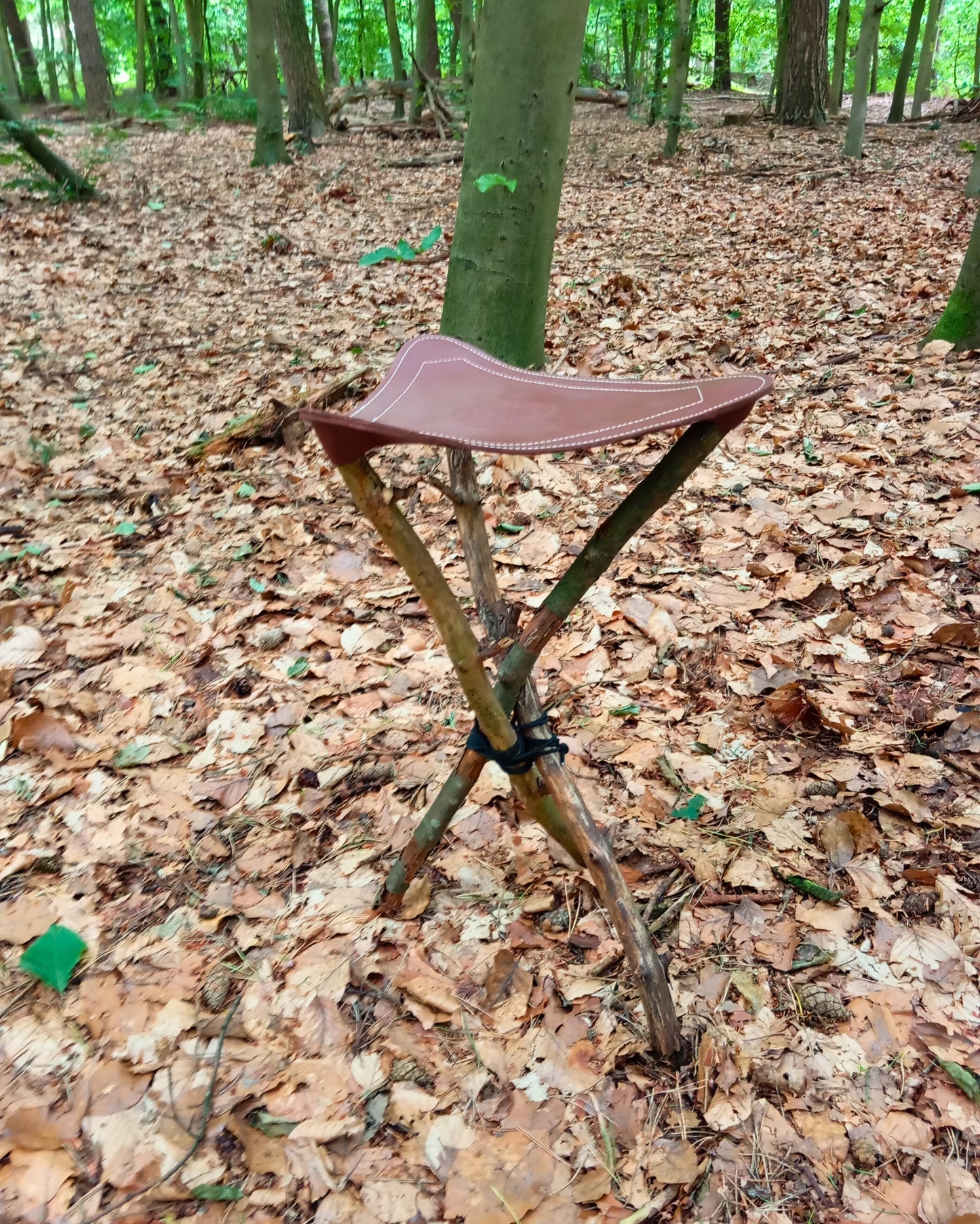 Dreibeinsitz Leder – zum Selbstbauen (ohne Gestell) - Bushcraft